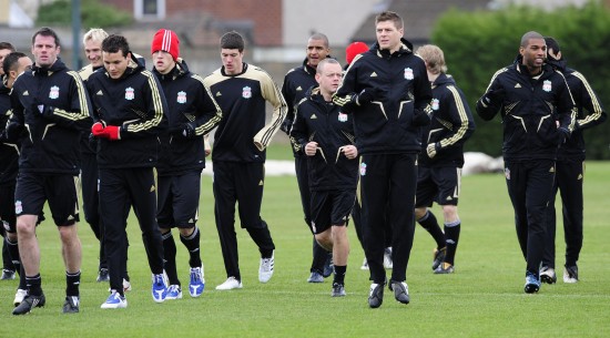 《ARC》冬季大更新：极寒风暴与篝火事件席卷战场