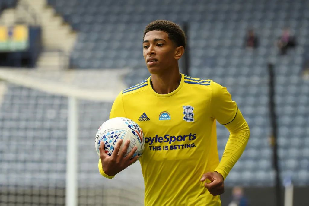 黑皮肤波斯王子？《波斯王子：时之砂重制版》引网友不满