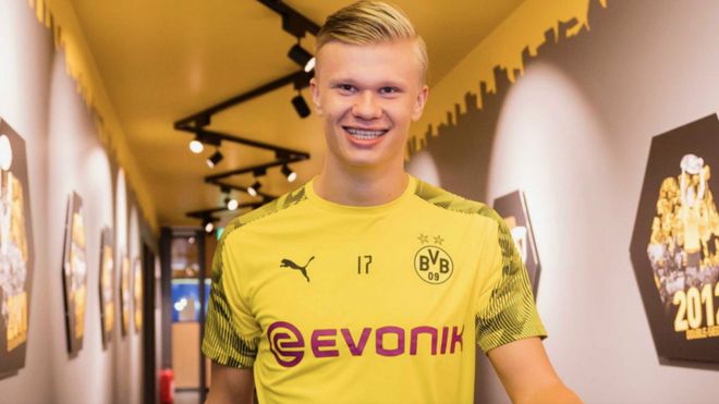 湖人112：124国王，东契奇满分表现独砍42分，詹姆斯末节致命失误