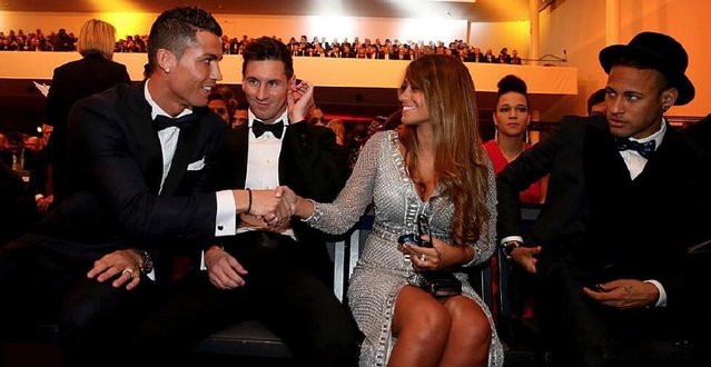 意甲-劳塔罗梅开二度 国米2-0比萨终结连败 [国际足球意甲]