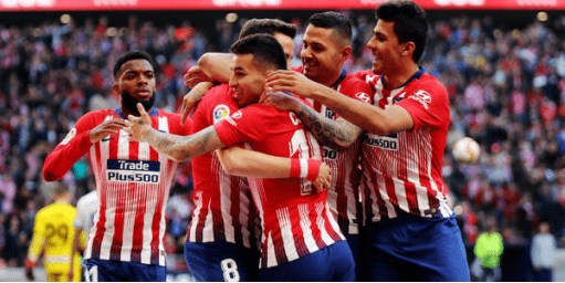 拜仁慕尼黑大胜沃尔夫斯堡：德甲重启，乌龙球纪录之夜